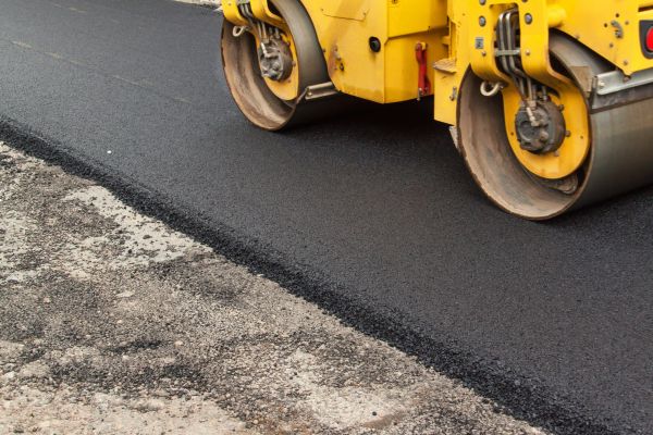 Cost of Driveway Asphalt Paving in Bloomington