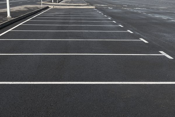 Cost of Commercial Asphalt Resurfacing in Bloomington
