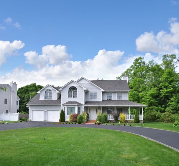Cost of Driveway Blacktop Installation in Bloomington