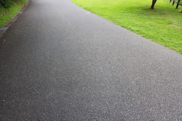 Cost of Tar And Chip Driveway Paving in Bloomington